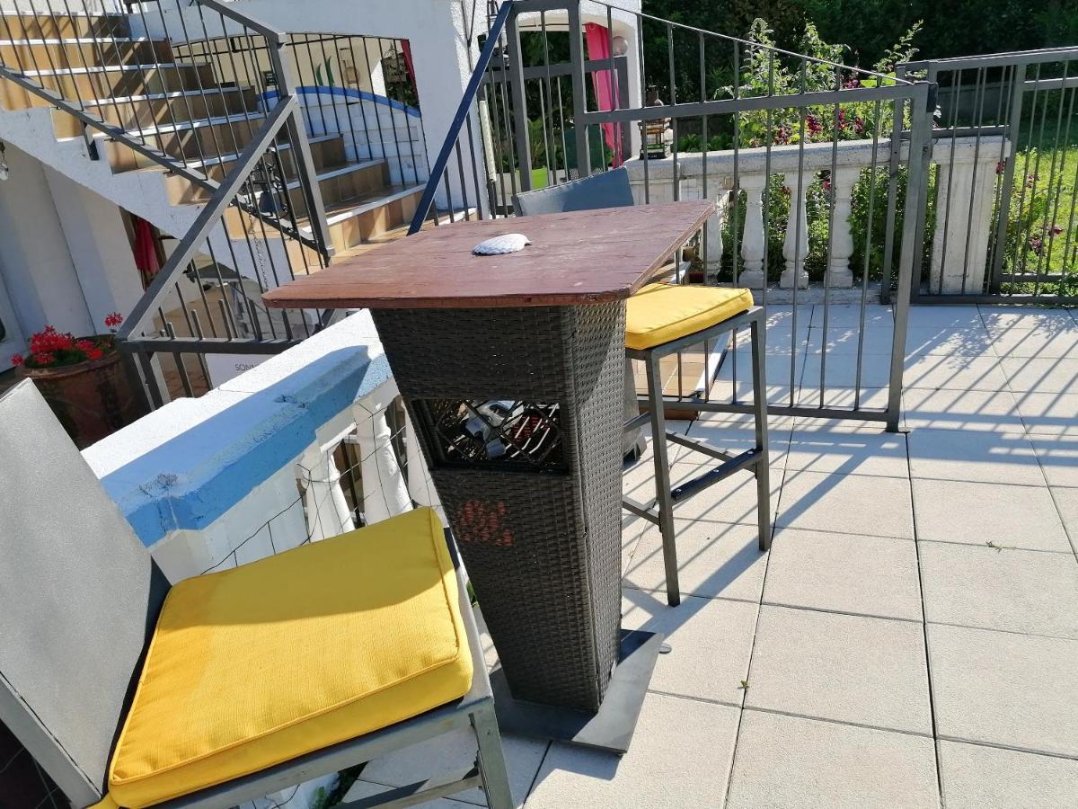 Appartement Lumineux A Voreppe Avec Piscine Dış mekan fotoğraf