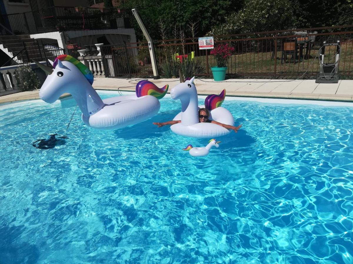 Appartement Lumineux A Voreppe Avec Piscine Dış mekan fotoğraf