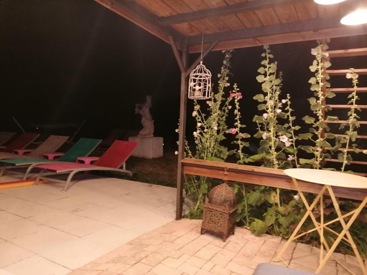 Appartement Lumineux A Voreppe Avec Piscine Dış mekan fotoğraf